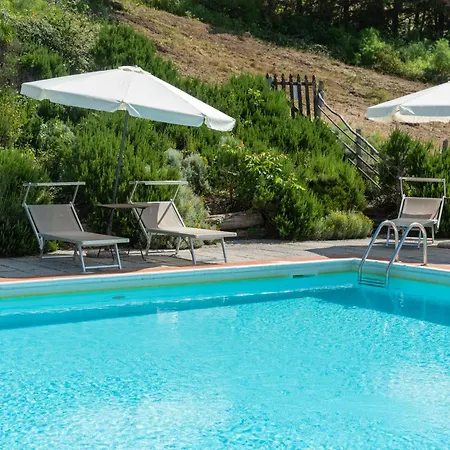 Universal Harmony - Nibbio Κατάλυμα σε φάρμα *